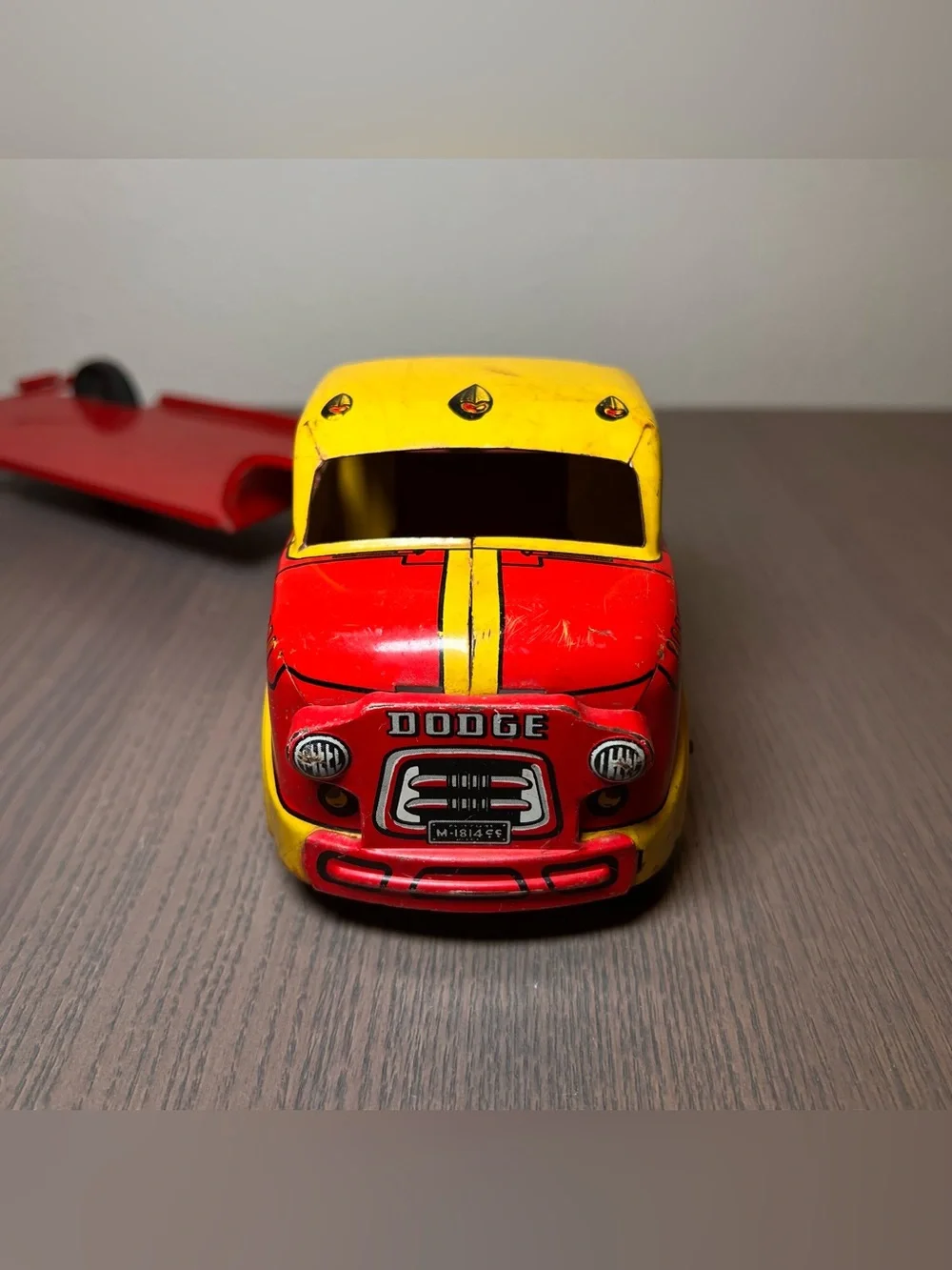 VINTAGE MARX DODGE LIVESTOCK TRANSPORT COMPANY TRUCK ( MISSING BACK CAB )